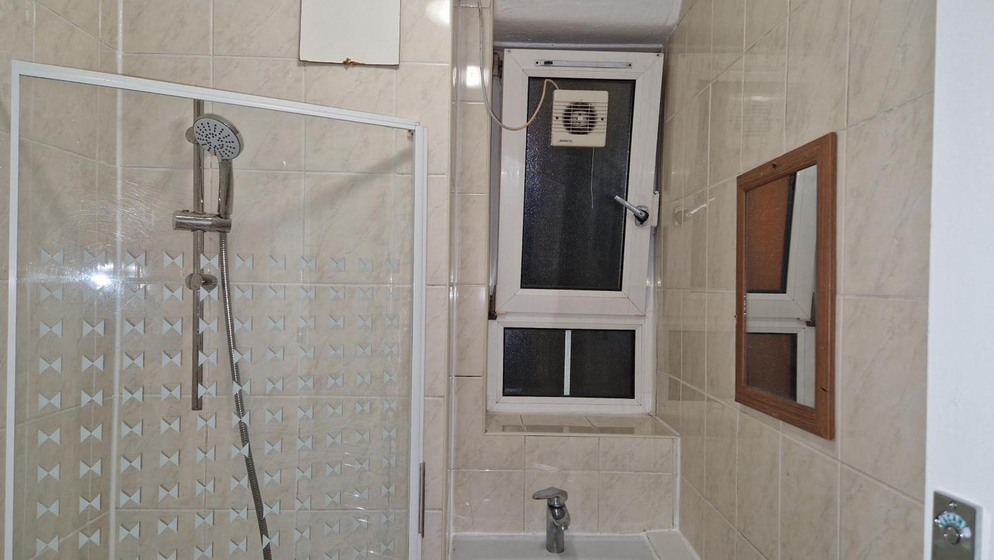 The Cosy Newcourt House, 6-sleeper - 15 Minutes From Zone 1 Appartamento *